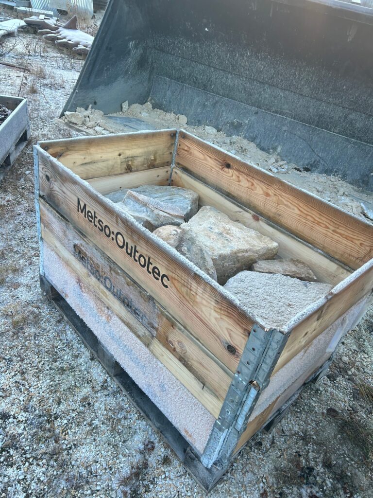Kvartsittbrudd på Mårnes, Sandhornøya