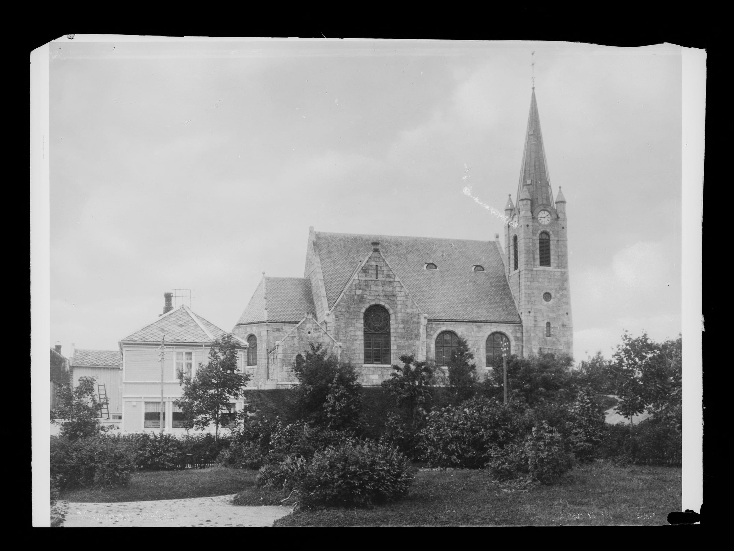Kirkemur
