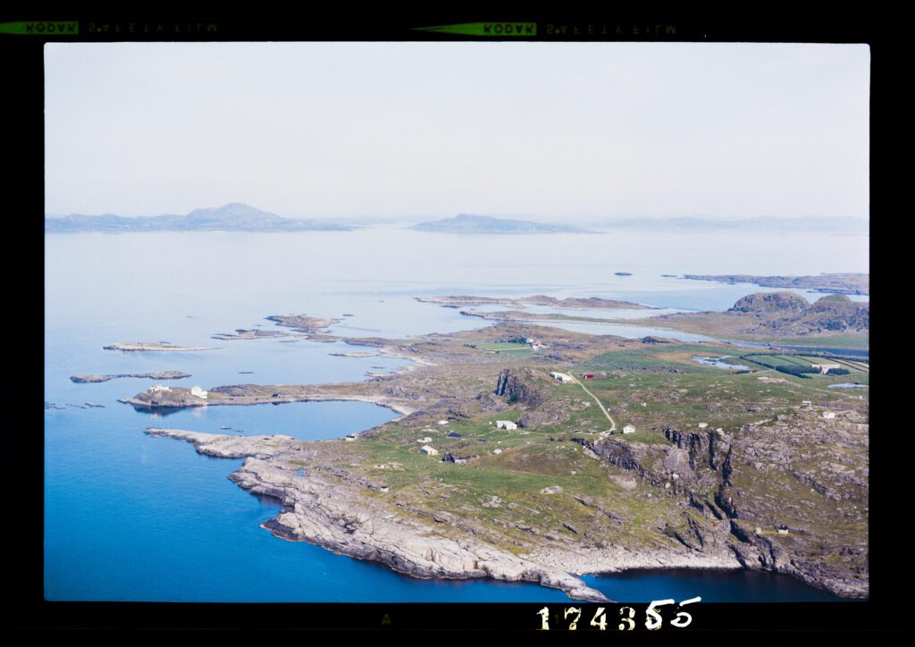 Fjøløy fort