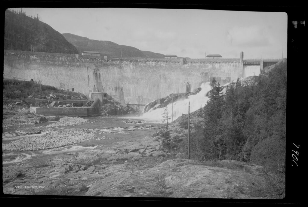 Tunhovd dam